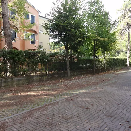 Sabrina - 50m From The Apartament